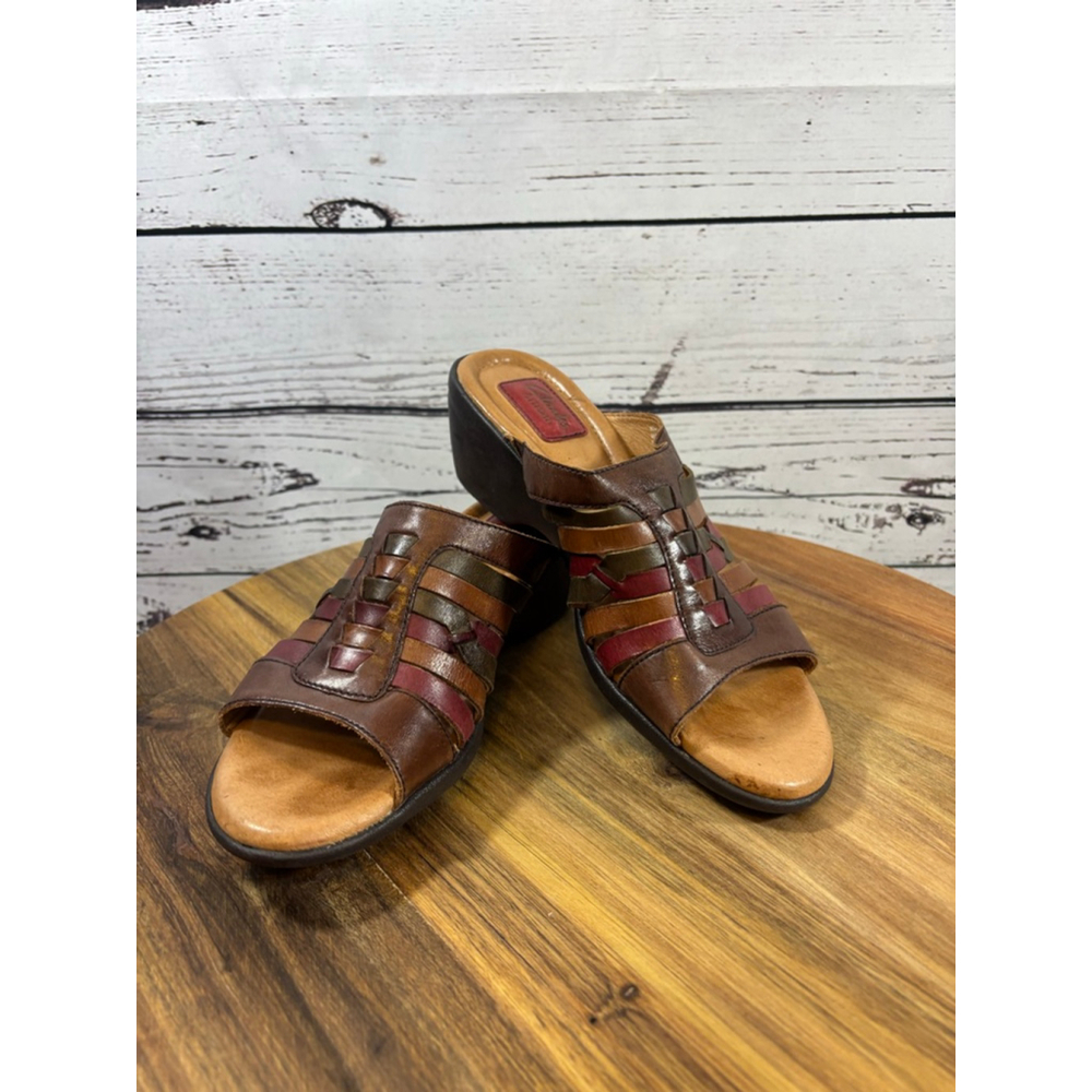 Women's Clarks Brown Red Multi-Strap Wedge Sandals US 8